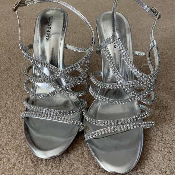 Call It Spring Silver Heels - Picture 2 of 4